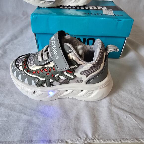 MGO Kidss Dino Bambino Shoes Toddler 5.5 (21) Gray White Light Up XP-1168156 NIB - Picture 11 of 13